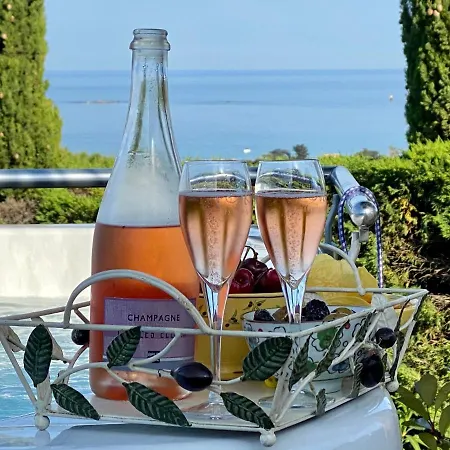 Vila Riviera, Sea View, Pool, Jacuzzi, Sauna, Walk To The Sainte-Maxime